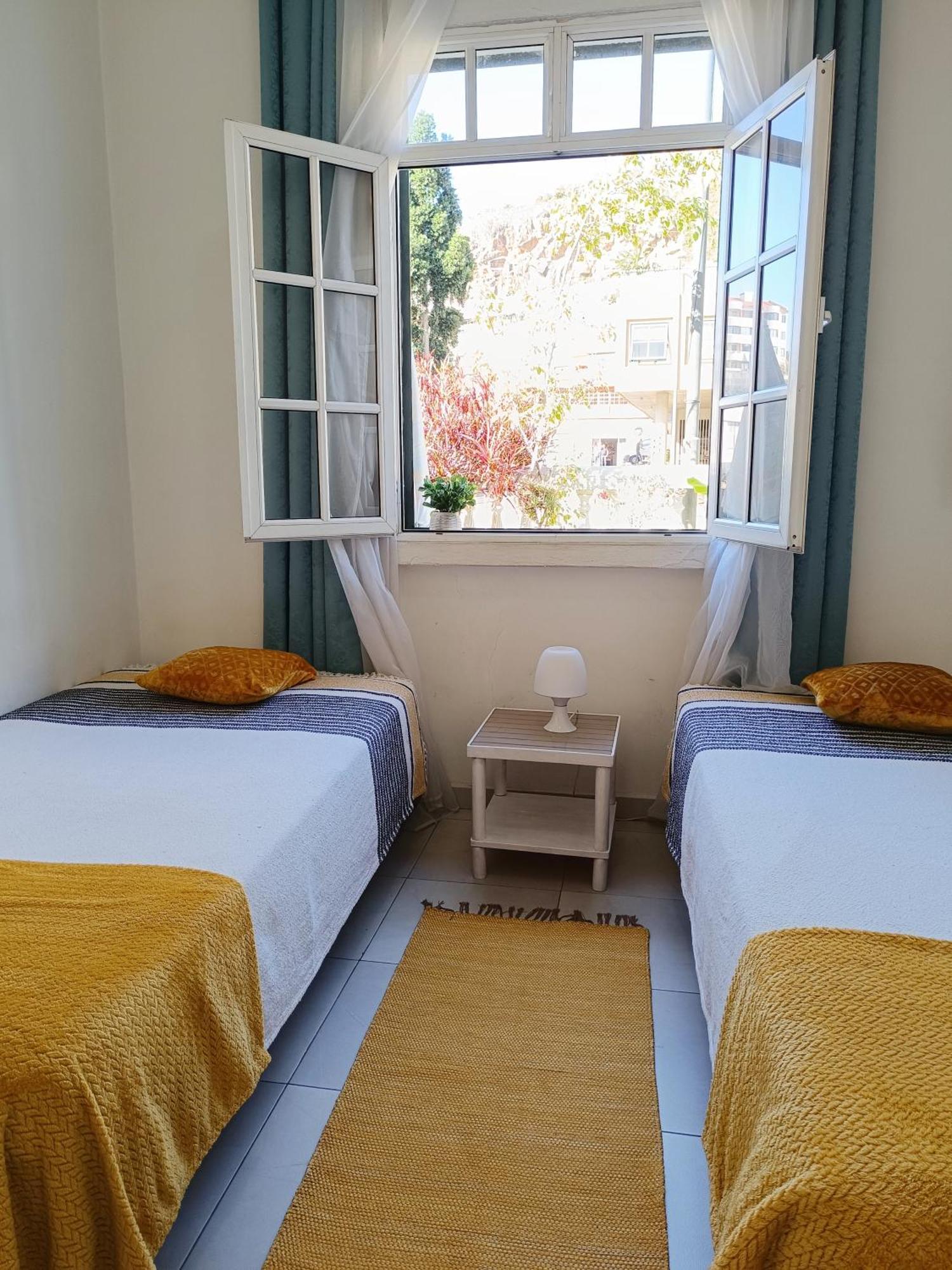 Home & Flower - Private Bedrooms Funchal Camera foto